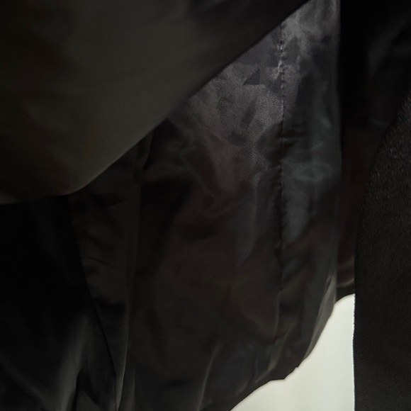 Black Double-Breasted Women's Blazer
Size M NWT - Picture 6 of 6